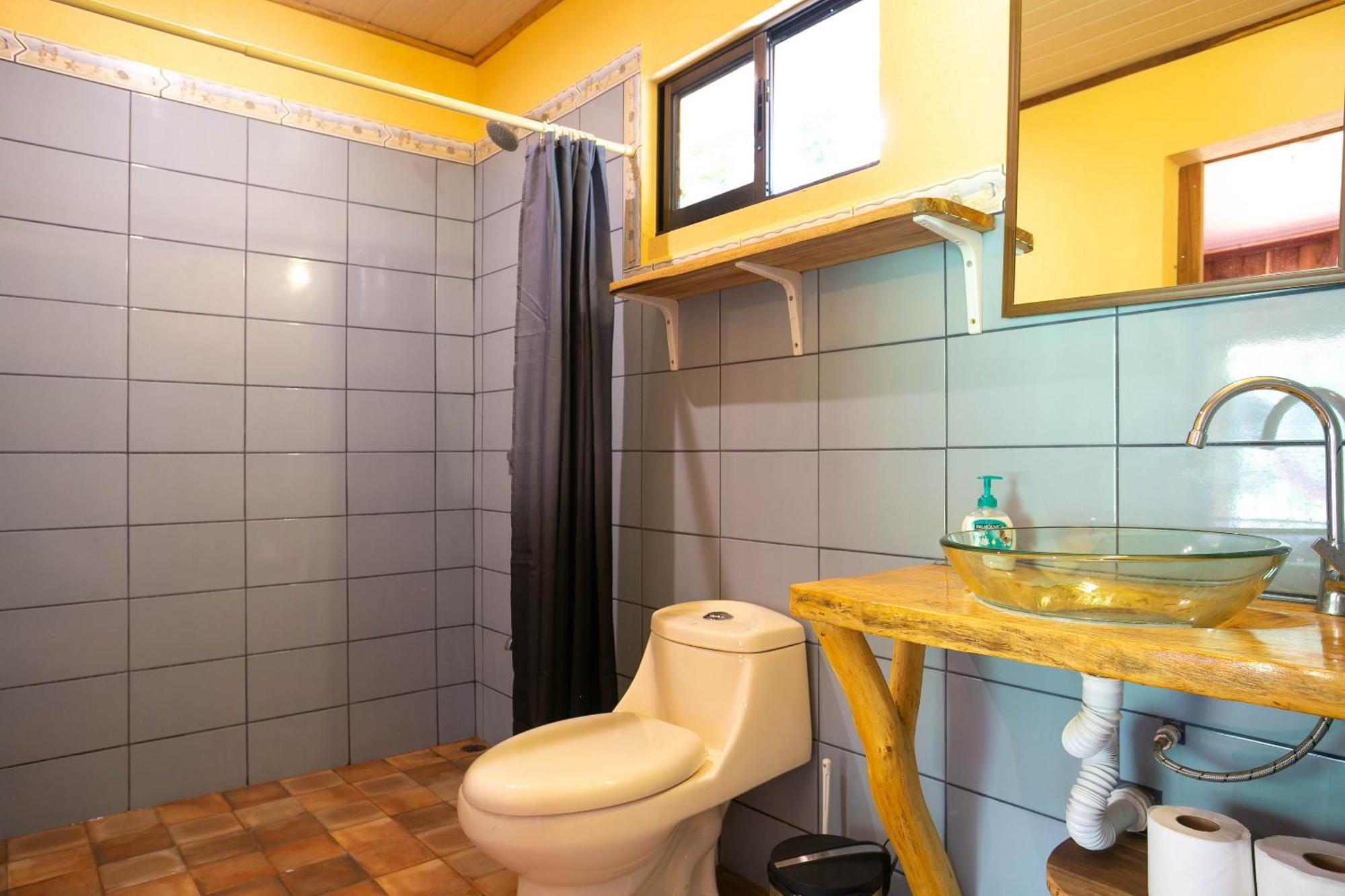 Brigitte'S Ranch Hotel Кахуита Екстериор снимка