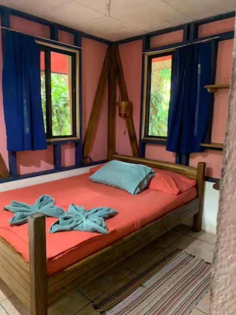 Brigitte'S Ranch Hotel Кахуита Екстериор снимка